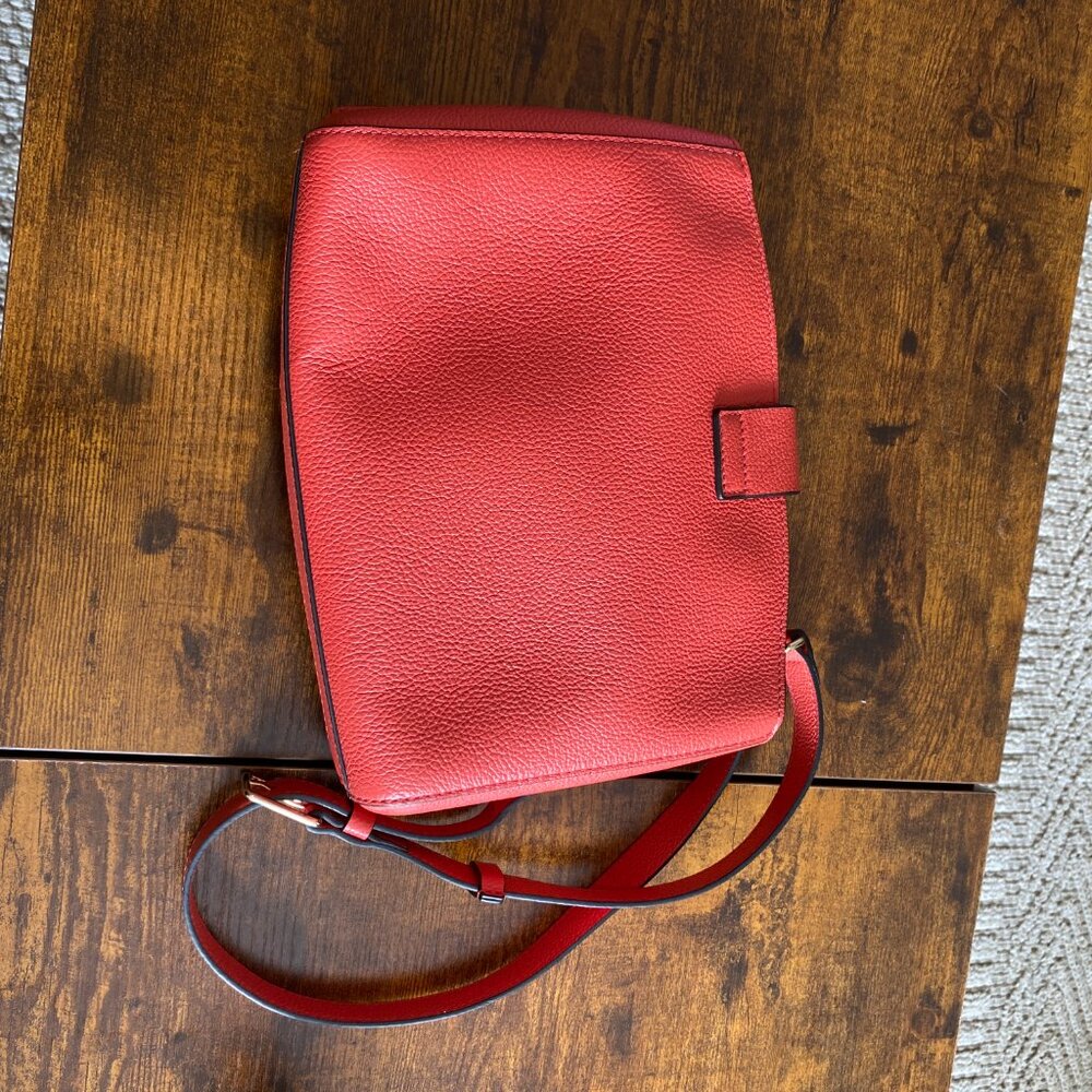 Coccinelle Red Italian Leather Sling Bag Designer – Gently Used - Picture 5 of 8